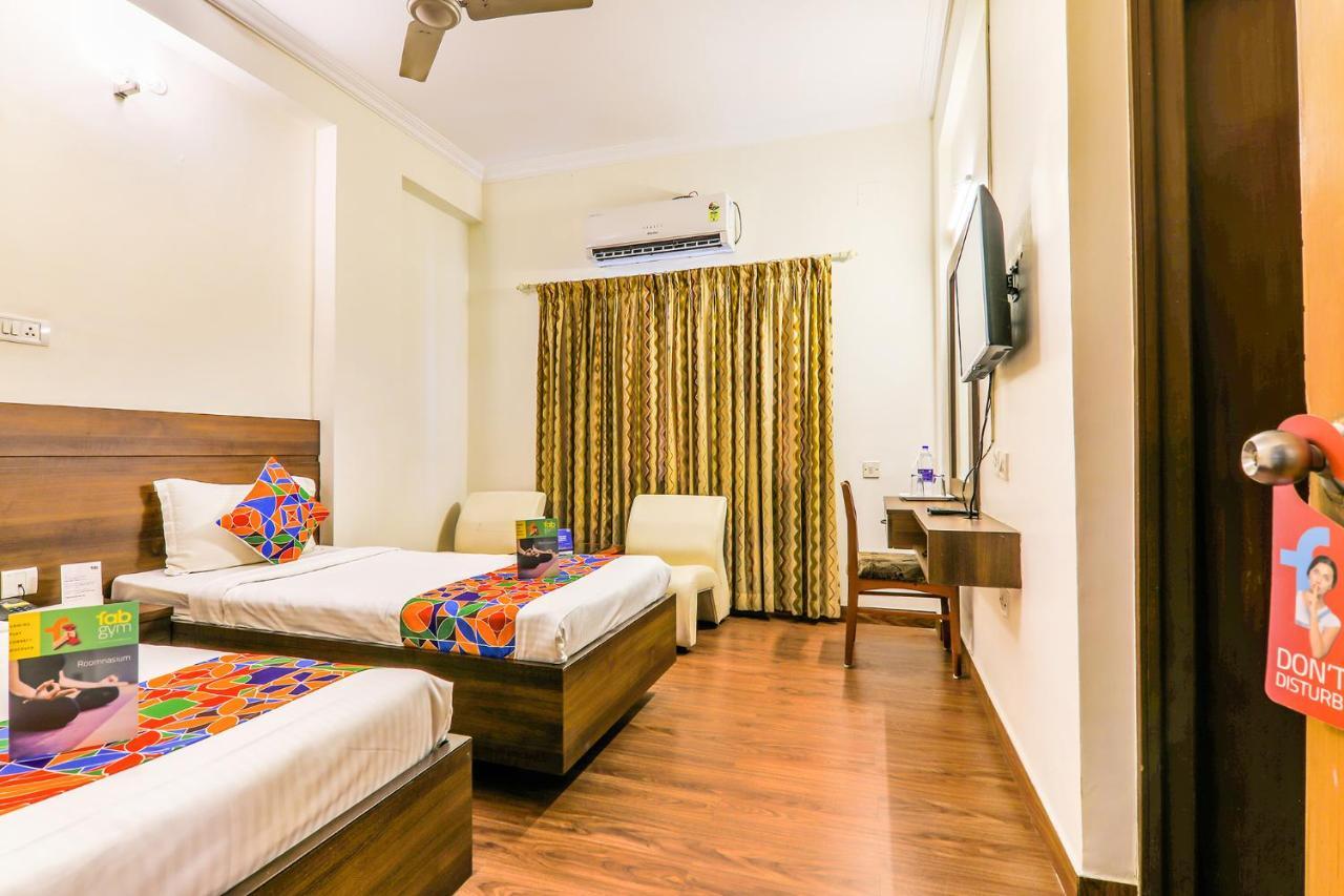 Fabhotel Royal Star Chennai Zewnętrze zdjęcie
